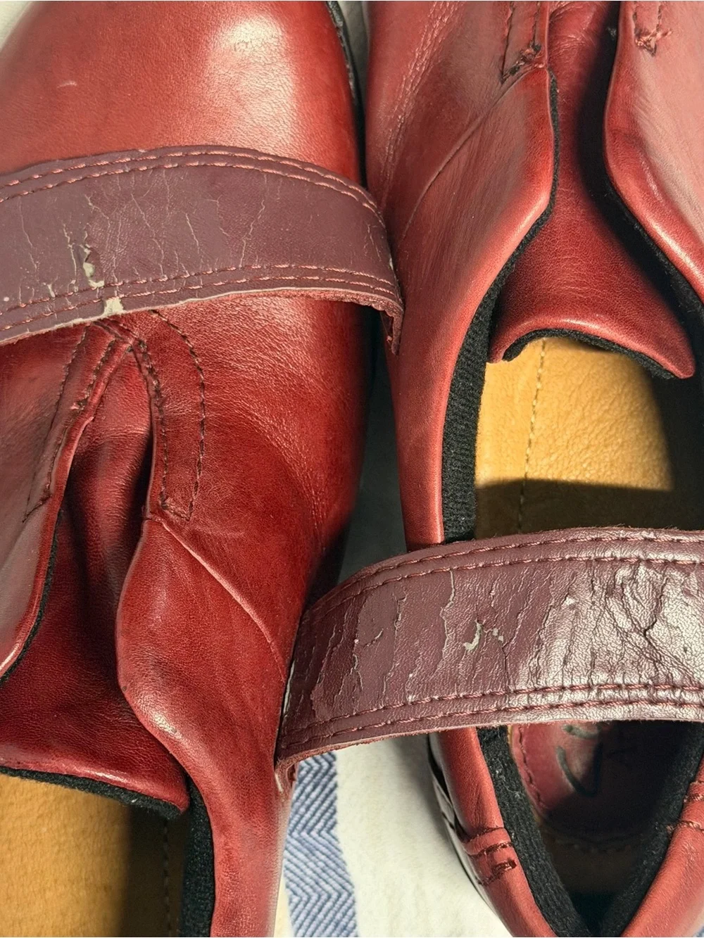Clarks Artisan Red Leather Mary Jane Comfort Shoes Women’s 9.5M